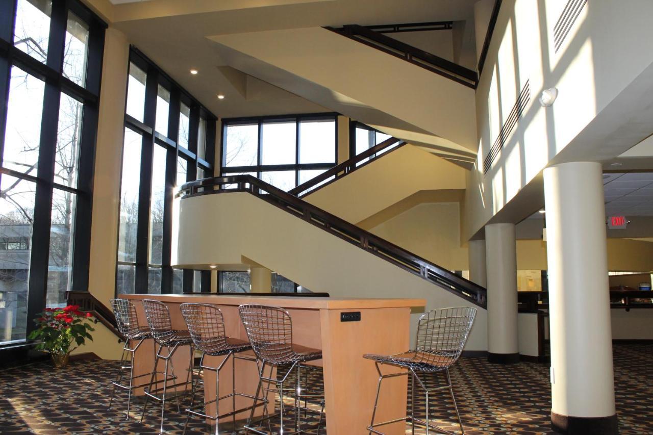 Holiday Inn Express Princeton Southeast By Ihg Plainsboro Buitenkant foto
