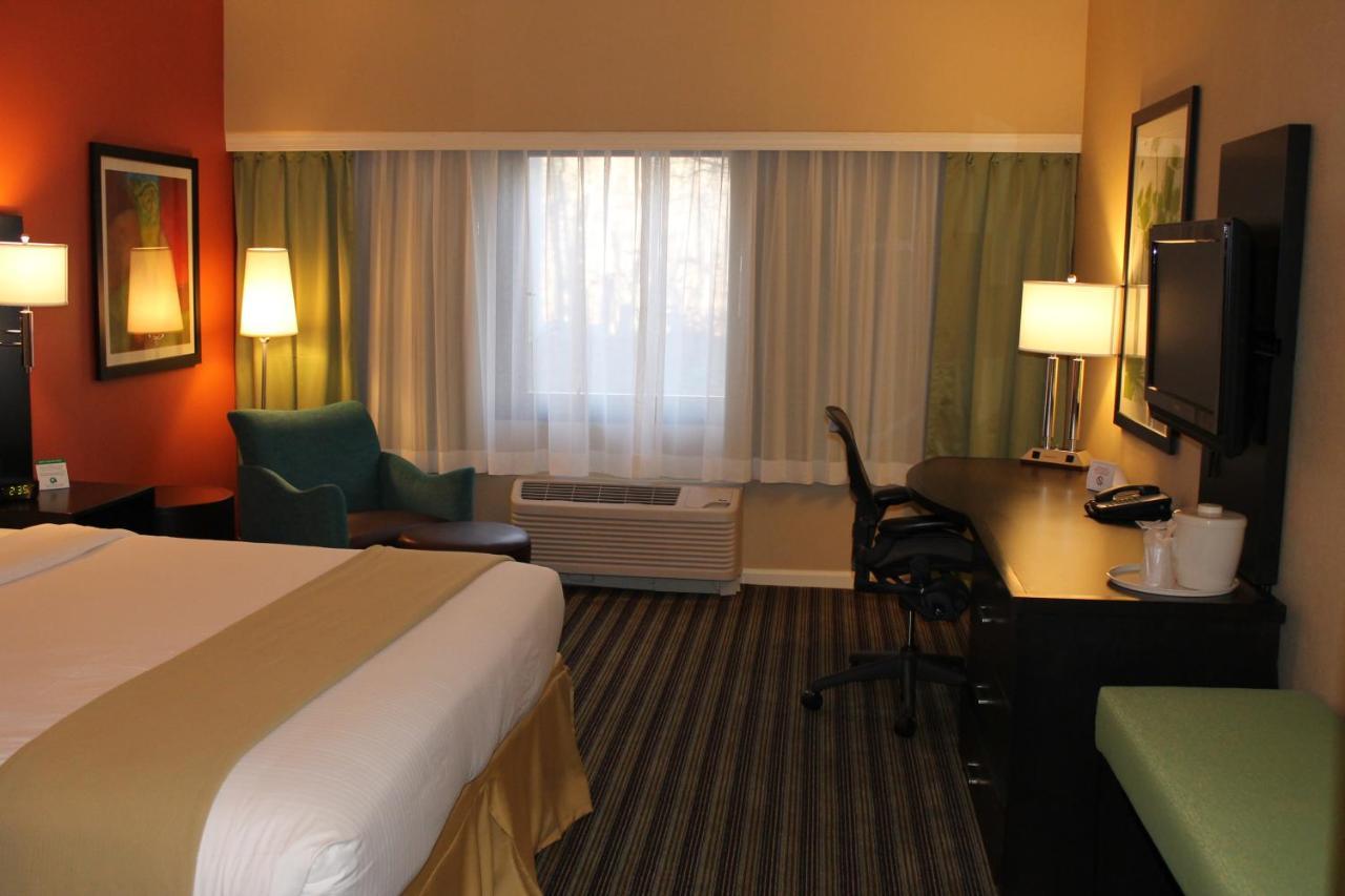 Holiday Inn Express Princeton Southeast, An Ihg Hotel Plainsboro Buitenkant foto