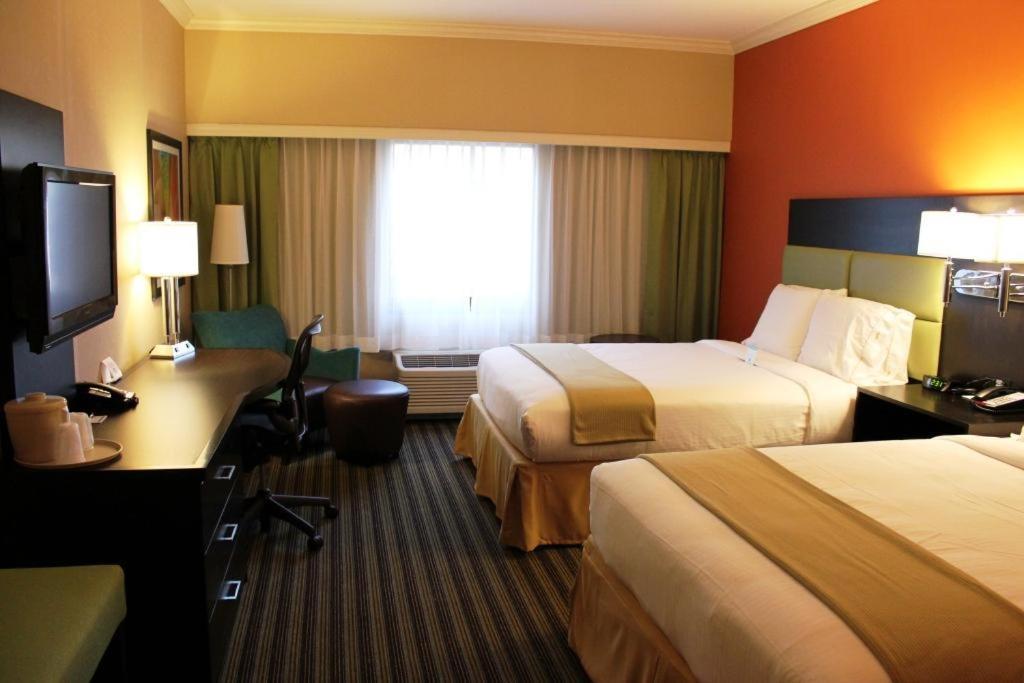 Holiday Inn Express Princeton Southeast By Ihg Plainsboro Buitenkant foto