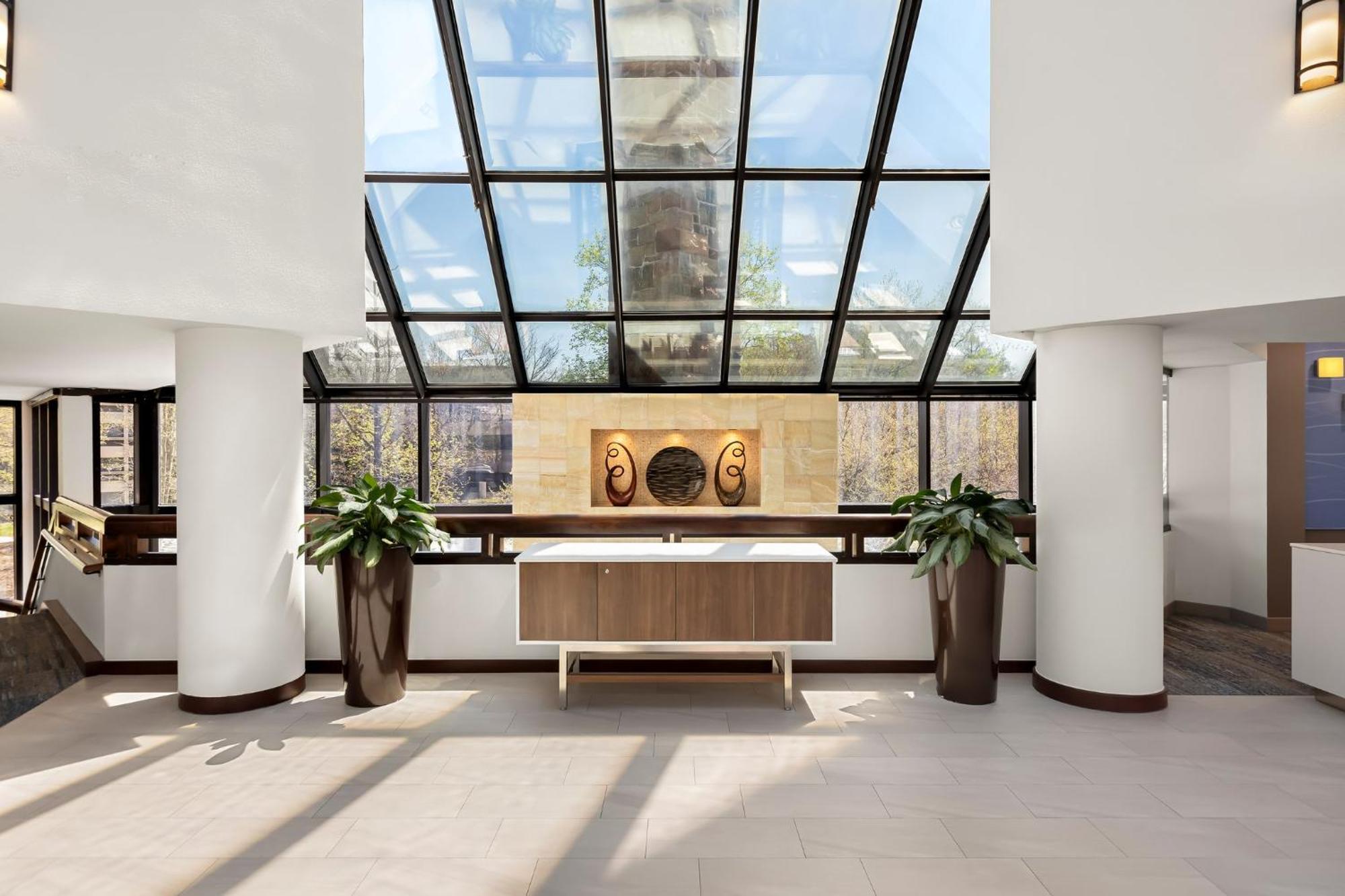 Holiday Inn Express Princeton Southeast By Ihg Plainsboro Buitenkant foto