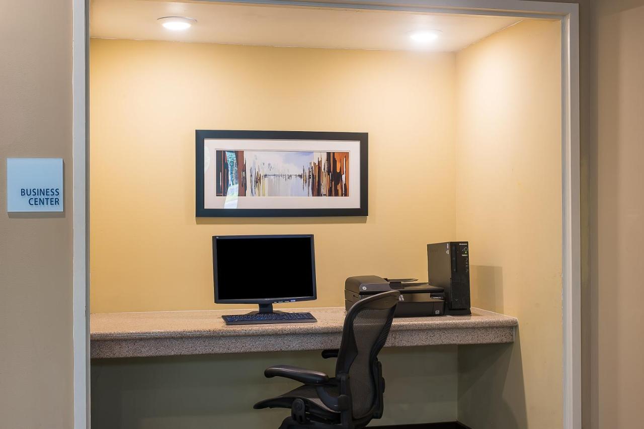 Holiday Inn Express Princeton Southeast By Ihg Plainsboro Buitenkant foto
