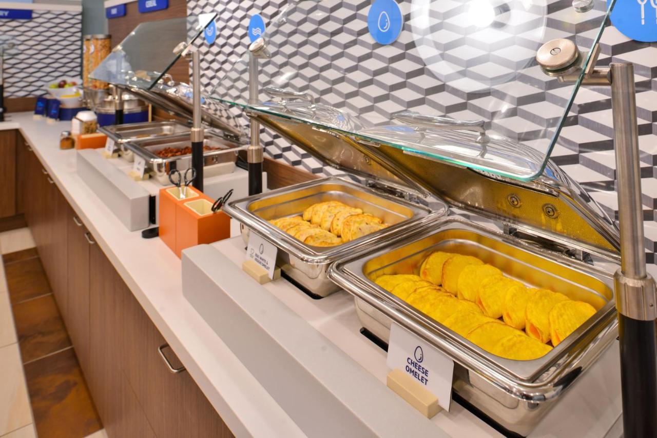 Holiday Inn Express Princeton Southeast By Ihg Plainsboro Buitenkant foto